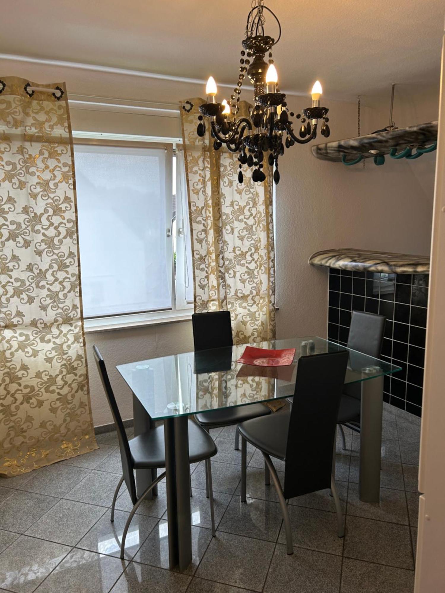 Appartement Im Duesseldorfer Norden *